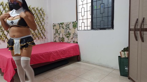 Consolador doble, pornografía en hd, chica masturbandose