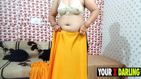 Девушка с большой задницей, настоящий трах, поцелуй